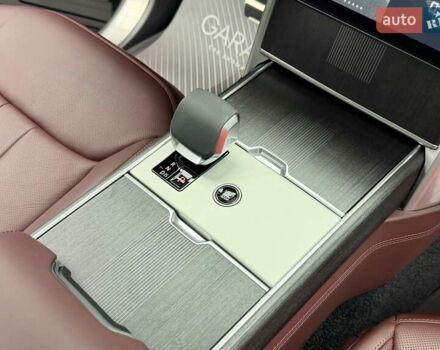 Чорний Ленд Ровер Рендж Ровер, об'ємом двигуна 4.4 л та пробігом 10 тис. км за 224900 $, фото 60 на Automoto.ua