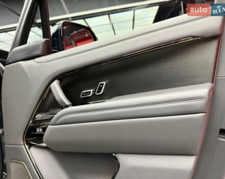 Чорний Ленд Ровер Рендж Ровер, об'ємом двигуна 4.4 л та пробігом 28 тис. км за 277700 $, фото 55 на Automoto.ua