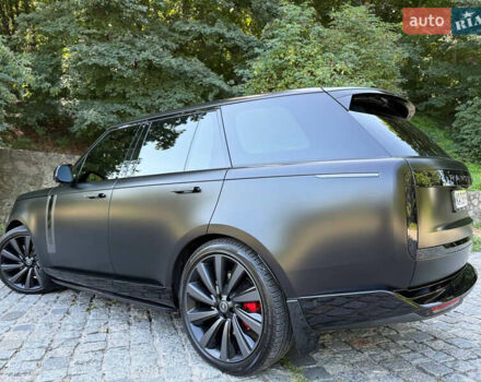 Ленд Ровер Рендж Ровер 2024 в Киеве на Automoto.ua Черный Ленд Ровер Рендж Ровер, объемом двигателя 4.39 л и пробегом 23 тыс. км за 295000 $, фото 39 на Automoto.ua