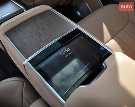 Черный Ленд Ровер Рендж Ровер, объемом двигателя 3 л и пробегом 1 тыс. км за 246811 $, фото 39 на Automoto.ua