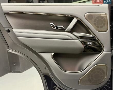 Чорний Ленд Ровер Рендж Ровер, об'ємом двигуна 4.4 л та пробігом 28 тис. км за 277700 $, фото 38 на Automoto.ua