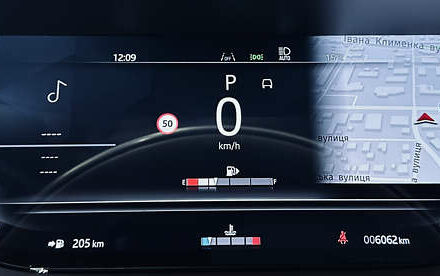 Чорний Ленд Ровер Рендж Ровер, об'ємом двигуна 3 л та пробігом 6 тис. км за 219000 $, фото 35 на Automoto.ua