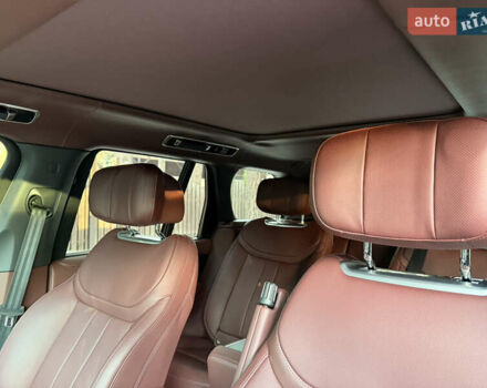 Чорний Ленд Ровер Рендж Ровер, об'ємом двигуна 3 л та пробігом 17 тис. км за 217000 $, фото 20 на Automoto.ua