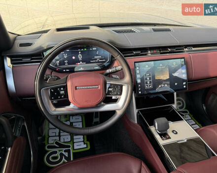 Черный Ленд Ровер Рендж Ровер, объемом двигателя 4.4 л и пробегом 5 тыс. км за 309000 $, фото 24 на Automoto.ua