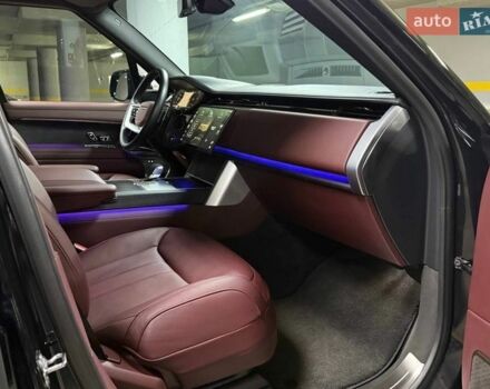 Черный Ленд Ровер Рендж Ровер, объемом двигателя 3 л и пробегом 1 тыс. км за 222500 $, фото 119 на Automoto.ua