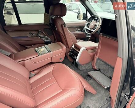 Чорний Ленд Ровер Рендж Ровер, об'ємом двигуна 3 л та пробігом 24 тис. км за 239000 $, фото 41 на Automoto.ua