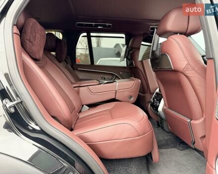 Чорний Ленд Ровер Рендж Ровер, об'ємом двигуна 3 л та пробігом 24 тис. км за 239000 $, фото 37 на Automoto.ua