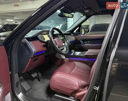 Черный Ленд Ровер Рендж Ровер, объемом двигателя 3 л и пробегом 1 тыс. км за 222500 $, фото 49 на Automoto.ua