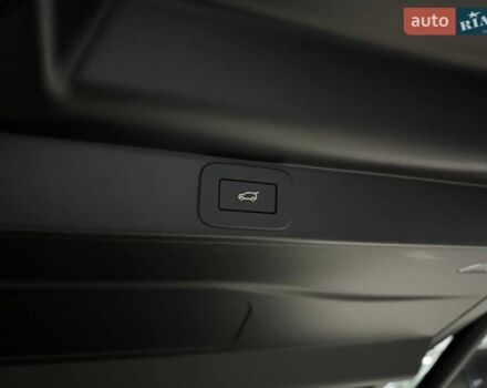 Черный Ленд Ровер Рендж Ровер, объемом двигателя 3 л и пробегом 1 тыс. км за 222500 $, фото 32 на Automoto.ua