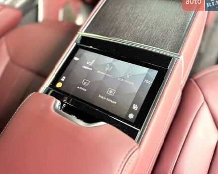 Черный Ленд Ровер Рендж Ровер, объемом двигателя 4.39 л и пробегом 9 тыс. км за 270000 $, фото 35 на Automoto.ua