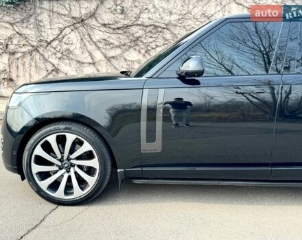 Черный Ленд Ровер Рендж Ровер, объемом двигателя 4.39 л и пробегом 9 тыс. км за 270000 $, фото 5 на Automoto.ua