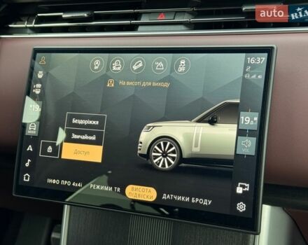 Черный Ленд Ровер Рендж Ровер, объемом двигателя 4.39 л и пробегом 9 тыс. км за 270000 $, фото 51 на Automoto.ua