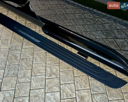 Чорний Ленд Ровер Рендж Ровер, об'ємом двигуна 4.39 л та пробігом 14 тис. км за 240000 $, фото 24 на Automoto.ua