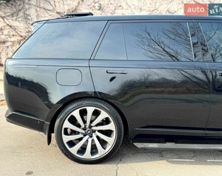 Черный Ленд Ровер Рендж Ровер, объемом двигателя 4.39 л и пробегом 9 тыс. км за 270000 $, фото 12 на Automoto.ua
