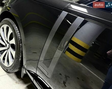 Черный Ленд Ровер Рендж Ровер, объемом двигателя 3 л и пробегом 1 тыс. км за 222500 $, фото 23 на Automoto.ua