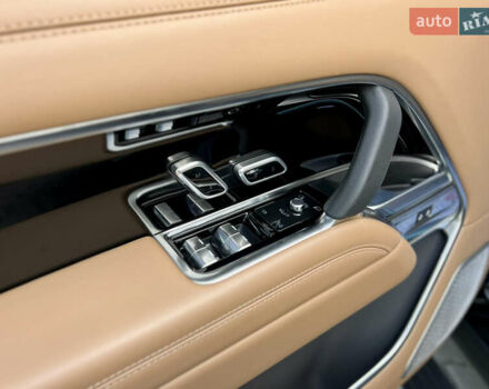 Чорний Ленд Ровер Рендж Ровер, об'ємом двигуна 4.39 л та пробігом 14 тис. км за 240000 $, фото 27 на Automoto.ua