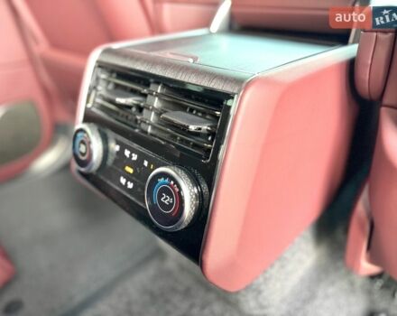 Черный Ленд Ровер Рендж Ровер, объемом двигателя 4.39 л и пробегом 9 тыс. км за 270000 $, фото 36 на Automoto.ua