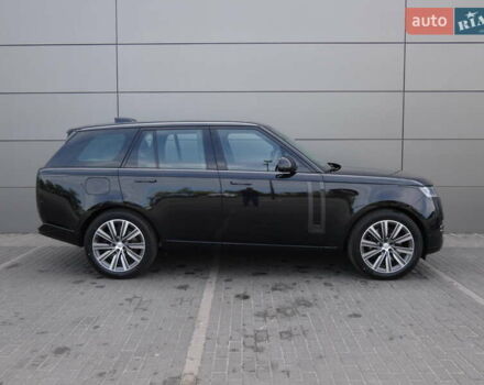 Ленд Ровер Рендж Ровер 2025 в Киеве на Automoto.ua Черный Ленд Ровер Рендж Ровер, объемом двигателя 4.39 л и пробегом 10 тыс. км за 234570 $, фото 14 на Automoto.ua