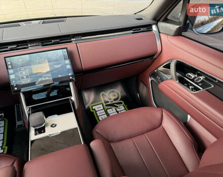 Черный Ленд Ровер Рендж Ровер, объемом двигателя 4.4 л и пробегом 5 тыс. км за 309000 $, фото 32 на Automoto.ua