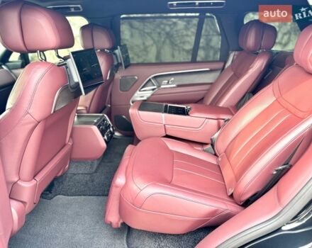 Черный Ленд Ровер Рендж Ровер, объемом двигателя 4.39 л и пробегом 9 тыс. км за 270000 $, фото 27 на Automoto.ua