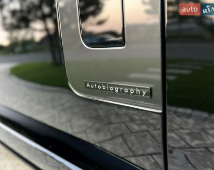 Чорний Ленд Ровер Рендж Ровер, об'ємом двигуна 4.39 л та пробігом 14 тис. км за 240000 $, фото 22 на Automoto.ua