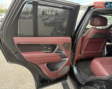 Черный Ленд Ровер Рендж Ровер, объемом двигателя 4.39 л и пробегом 7 тыс. км за 240000 $, фото 14 на Automoto.ua