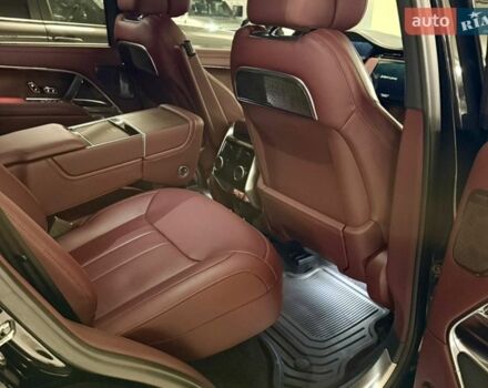 Чорний Ленд Ровер Рендж Ровер, об'ємом двигуна 3 л та пробігом 20 тис. км за 215000 $, фото 27 на Automoto.ua