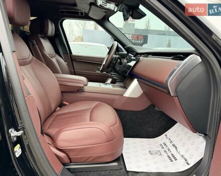 Чорний Ленд Ровер Рендж Ровер, об'ємом двигуна 3 л та пробігом 24 тис. км за 239000 $, фото 34 на Automoto.ua