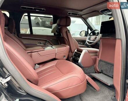 Чорний Ленд Ровер Рендж Ровер, об'ємом двигуна 3 л та пробігом 24 тис. км за 239000 $, фото 42 на Automoto.ua