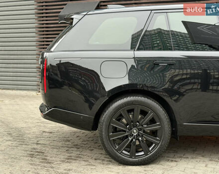 Чорний Ленд Ровер Рендж Ровер, об'ємом двигуна 3 л та пробігом 2 тис. км за 230000 $, фото 10 на Automoto.ua