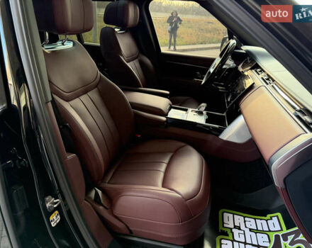 Черный Ленд Ровер Рендж Ровер, объемом двигателя 4.4 л и пробегом 5 тыс. км за 309000 $, фото 36 на Automoto.ua