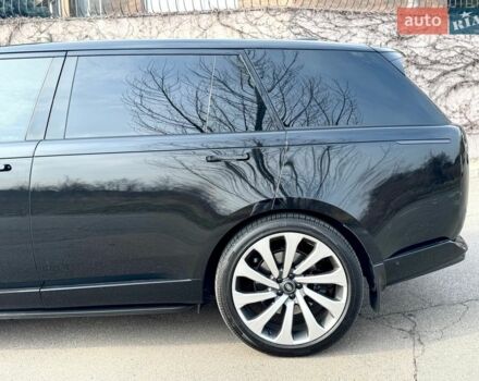 Черный Ленд Ровер Рендж Ровер, объемом двигателя 4.39 л и пробегом 9 тыс. км за 270000 $, фото 6 на Automoto.ua
