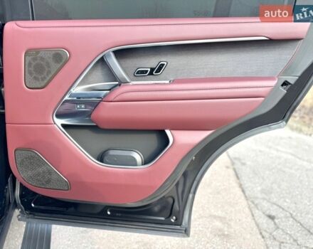 Черный Ленд Ровер Рендж Ровер, объемом двигателя 4.39 л и пробегом 9 тыс. км за 270000 $, фото 30 на Automoto.ua