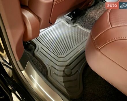 Чорний Ленд Ровер Рендж Ровер, об'ємом двигуна 3 л та пробігом 20 тис. км за 215000 $, фото 29 на Automoto.ua