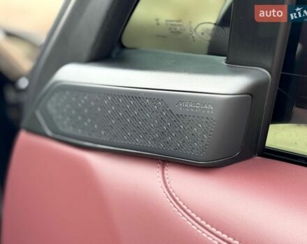 Черный Ленд Ровер Рендж Ровер, объемом двигателя 4.39 л и пробегом 9 тыс. км за 270000 $, фото 38 на Automoto.ua