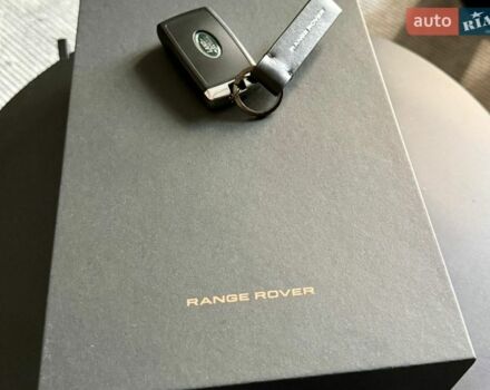 Чорний Ленд Ровер Рендж Ровер, об'ємом двигуна 3 л та пробігом 20 тис. км за 215000 $, фото 48 на Automoto.ua