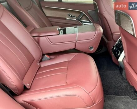 Чорний Ленд Ровер Рендж Ровер, об'ємом двигуна 3 л та пробігом 20 тис. км за 215000 $, фото 16 на Automoto.ua