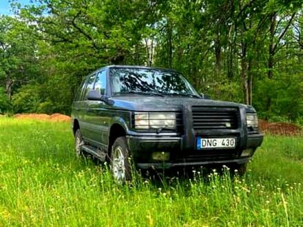 Ленд Ровер Рендж Ровер 1997 в Харькове на Automoto.ua Черный Ленд Ровер Рендж Ровер, объемом двигателя 2.5 л и пробегом 300 тыс. км за 2300 $, фото 1 на Automoto.ua