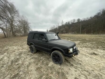 Черный Ленд Ровер Рендж Ровер, объемом двигателя 2.5 л и пробегом 270 тыс. км за 4800 $, фото 1 на Automoto.ua