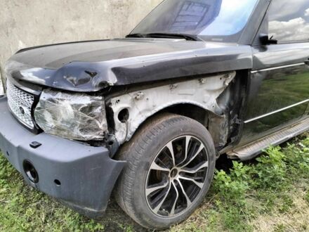 Черный Ленд Ровер Рендж Ровер, объемом двигателя 4.4 л и пробегом 220 тыс. км за 4200 $, фото 1 на Automoto.ua