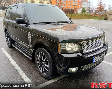 Черный Ленд Ровер Рендж Ровер, объемом двигателя 4.4 л и пробегом 240 тыс. км за 10000 $, фото 1 на Automoto.ua