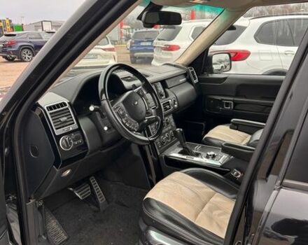 Чорний Ленд Ровер Рендж Ровер, об'ємом двигуна 5 л та пробігом 247 тис. км за 27000 $, фото 1 на Automoto.ua