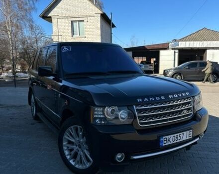 Черный Ленд Ровер Рендж Ровер, объемом двигателя 5 л и пробегом 372 тыс. км за 12500 $, фото 1 на Automoto.ua