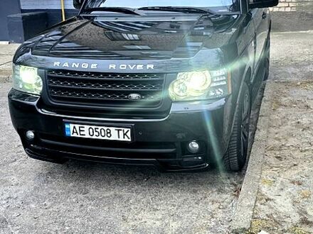 Черный Ленд Ровер Рендж Ровер, объемом двигателя 5 л и пробегом 135 тыс. км за 18500 $, фото 1 на Automoto.ua