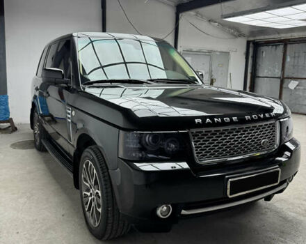 Черный Ленд Ровер Рендж Ровер, объемом двигателя 5 л и пробегом 82 тыс. км за 25500 $, фото 1 на Automoto.ua