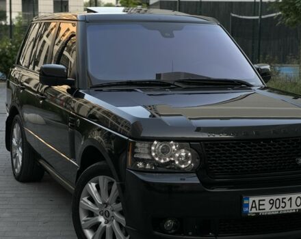 Чорний Ленд Ровер Рендж Ровер, об'ємом двигуна 4.4 л та пробігом 221 тис. км за 23700 $, фото 1 на Automoto.ua