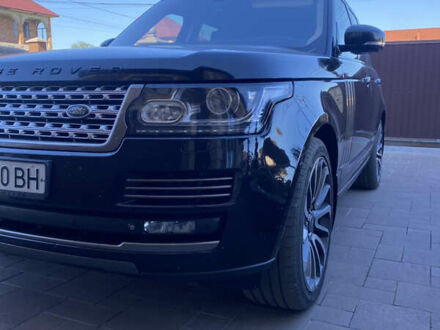 Ленд Ровер Рендж Ровер 2014 в Черновцах на Automoto.ua Черный Ленд Ровер Рендж Ровер, объемом двигателя 4.37 л и пробегом 180 тыс. км за 59900 $, фото 1 на Automoto.ua