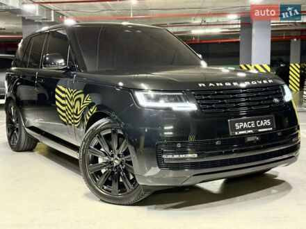 Ленд Ровер Рендж Ровер 2022 в Киеве на Automoto.ua Черный Ленд Ровер Рендж Ровер, объемом двигателя 4.39 л и пробегом 36 тыс. км за 169900 $, фото 1 на Automoto.ua