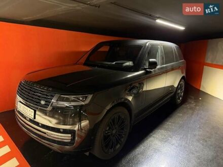 Черный Ленд Ровер Рендж Ровер, объемом двигателя 4.39 л и пробегом 28 тыс. км за 183225 $, фото 1 на Automoto.ua