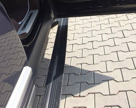 Фиолетовый Ленд Ровер Рендж Ровер, объемом двигателя 4.4 л и пробегом 130 тыс. км за 50000 $, фото 4 на Automoto.ua